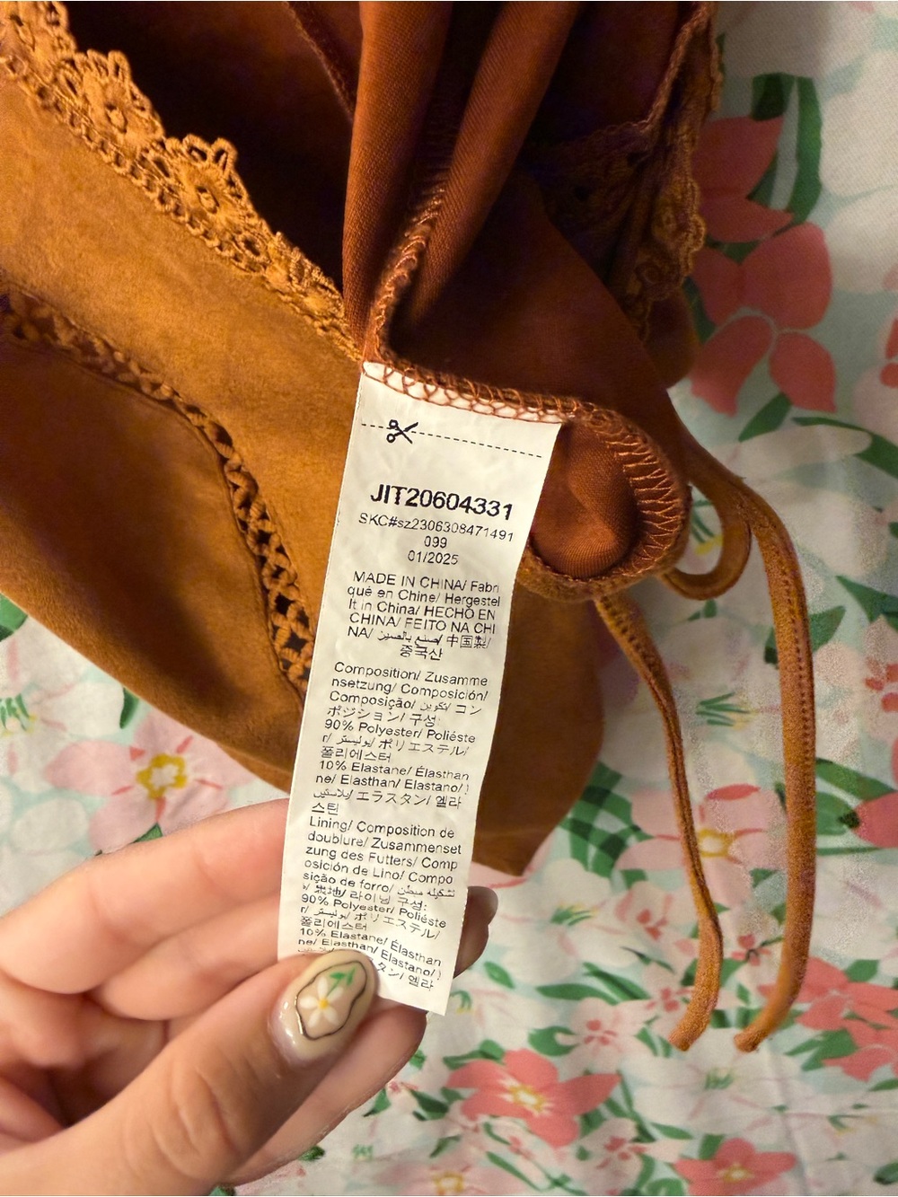 SHEIN Brown Lace-Trim Suede Tie-Front Vest Tank - Picture 4 of 5